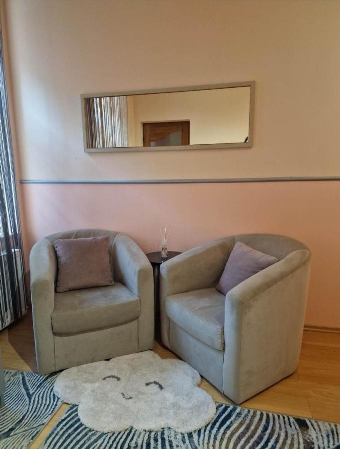 Traian Mosoiu , Parcare Proprie Apartment *